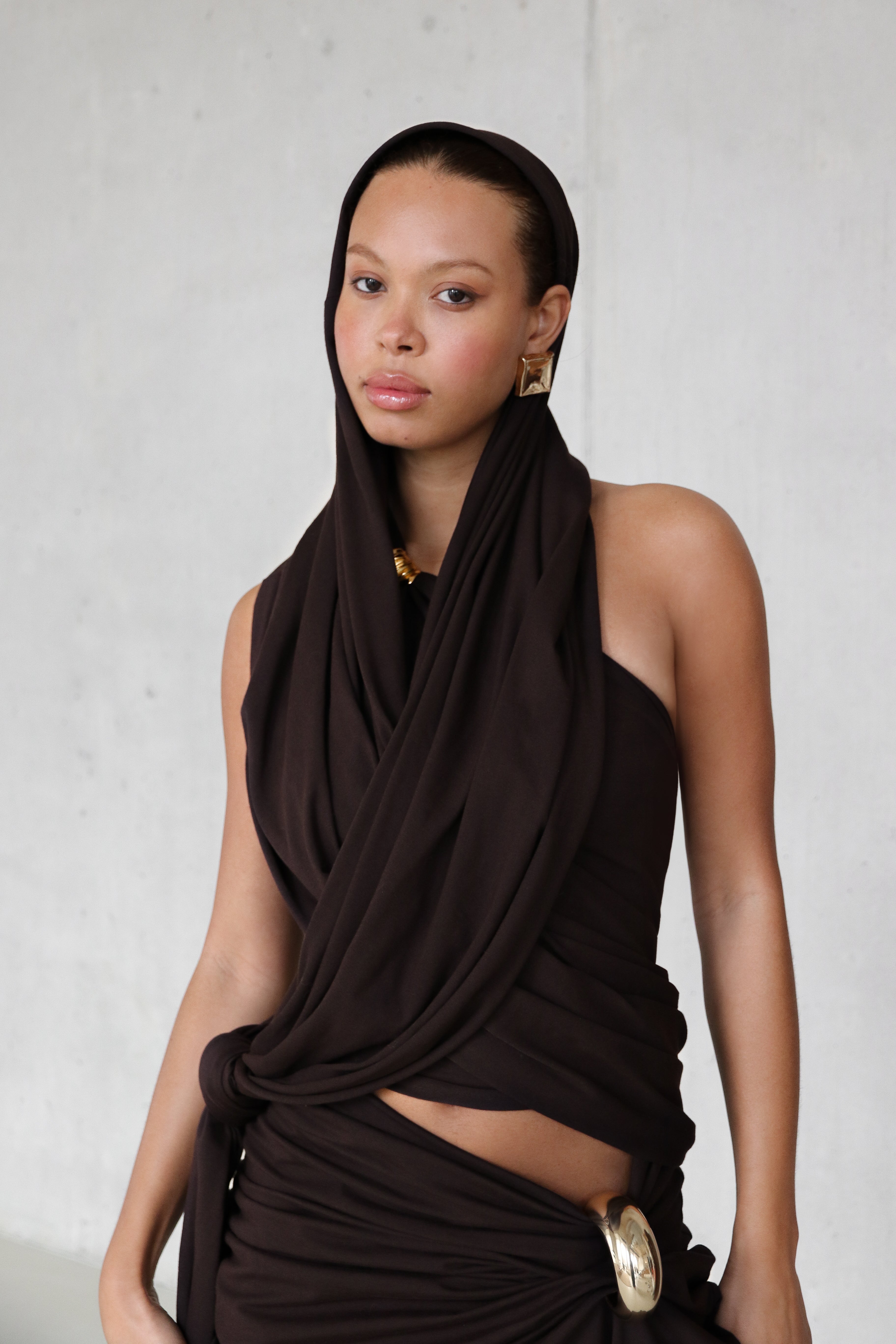 TRANSFORMABLE WRAP TOP